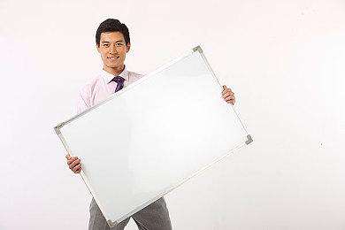 纪念25周年 《古墓丽影：崛起》再发布重绘版纪念图 